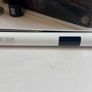 Hot Tools Professional White Hair Straightener